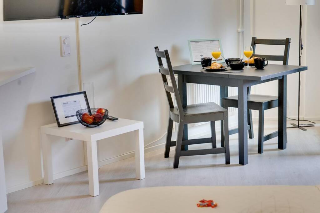 Upea Yksioe+parveke. Ihastu, Parhaalla Paikalla. Apartment *